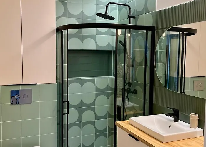 Center Happy דירה